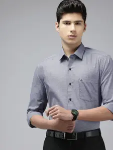 Arrow Manhattan Slim Fit Geometric Self Design Pure Cotton Formal Shirt