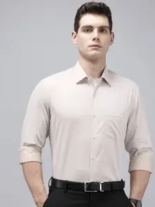 Arrow Manhattan Slim Fit Textured Pure Cotton Formal Shirt