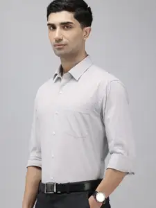 Arrow Pure Cotton Self Design Manhattan Slim Fit Opaque Formal Shirt