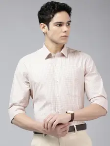 Arrow Manhattan Slim Fit Opaque Checked Pure Cotton Formal Shirt