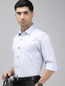 Arrow Pure Cotton Self Design Manhattan Slim Fit Textured Formal Shirt