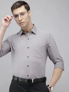 Arrow Pure Cotton Manhattan Slim Fit Checked Formal Shirt