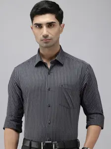 Arrow Manhattan Slim Fit Self Striped Pure Cotton Formal Shirt