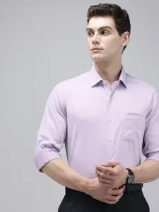 Arrow Manhattan Slim Fit Textured Pure Cotton Formal Shirt