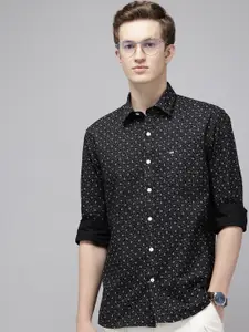Arrow Pure Cotton Manhattan Slim Fit Geometric Printed Casual Shirt
