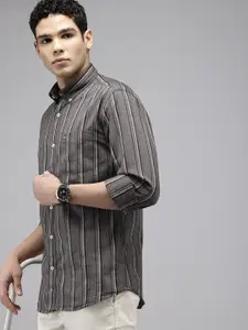 Arrow Manhattan Slim Fit Striped Button-Down Collar Pure Cotton Casual Shirt