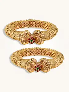 Peora Set Of 2 Gold Plated Stone Studded Bangles