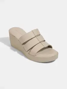 LEMON & PEPPER Women Wedge Sandals