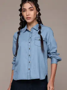 The Roadster Lifestyle Co. Classic Pure Cotton Denim Casual Shirt