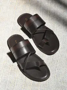 LOUIS STITCH Men Brown and Black Open Toe Style Lightweight Toe Ring Sandal