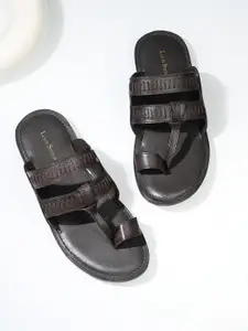 LOUIS STITCH Brunette Brown Kolhapuri Style Lightweight Toe Ring Leather Sandal