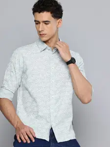 Flying Machine Pure Cotton Slim Fit Tropical Printed Casual Shirt