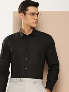 INVICTUS Pure Cotton Solid Intelligent Anti-Stain Formal Shirt