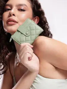 Mast & Harbour Women Quilted Two Fold Wallet