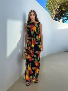 Stylecast X Hersheinbox Printed Ruffled Maxi Dress