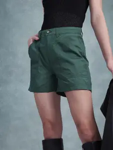 The Roadster Lifestyle Co. Women Solid Cargo Shorts