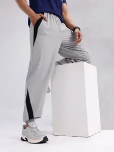 HRX by Hrithik Roshan Men Regular Fit Joggers