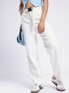 glitchez Women Slouchy Carrot Fit Stretchable Jeans With Buckle Waist