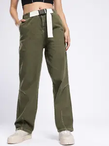 glitchez Women Slouchy Carrot Fit Stretchable Jeans With Buckle Waist