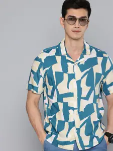 Levis Opaque Abstract Printed Relaxed Fit Casual Shirt