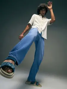 Flying Machine Men Cobain 90's Loose Fit Light Fade Jeans