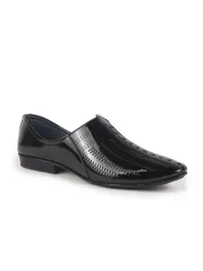 FAUSTO Men Textured Patent Leather Slip-On Mojaris