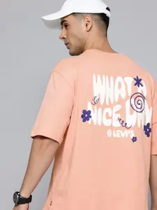 Levis Pure Cotton Typography Printed Loose Fit T-shirt