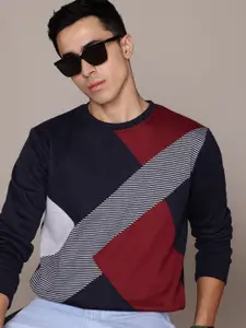 The Roadster Lifestyle Co. Men Colourblocked Pullover