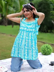 KALINI Ethnic Motifs Printed Square Neck Kurti
