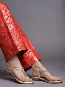 Shoetopia Women Embellished Ethnic One Toe Flats