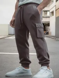 NOBERO Men Mid-Rise Regular Fit Joggers