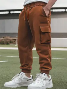 NOBERO Men Mid Rise Regular Fit Joggers