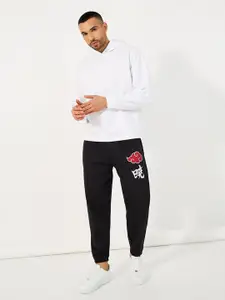 Styli Men Naruto Shippuden Graphic Printed Pure Cotton Oversized Fit Joggers