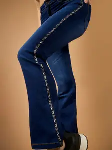 The Roadster Lifestyle Co Women Lull Abyss Twill Bootcut Mid Rise Jeans