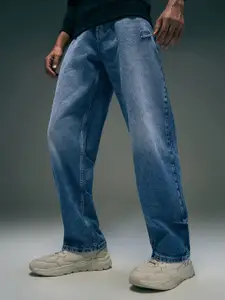 Flying Machine Men Cobain 90's Loose Fit Low Distress Light Fade Stretchable Jeans