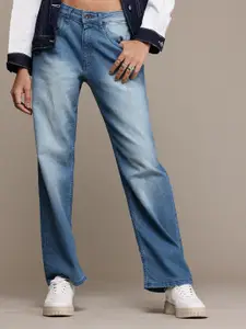 The Roadster Life Co. Women Straight Fit Heavy Fade Stretchable Jeans