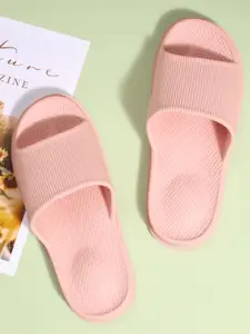 glitchez Women Sliders