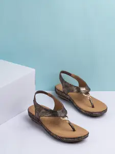 Inc 5 Women Textured One Toe Flats