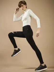 DOLCE CRUDO Women Slim Fit High-Rise Mildly Distressed Stretchable Jeans