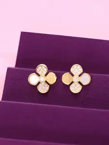 KAI JEWEL Contemporary Studs Earrings