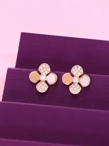 KAI JEWEL Contemporary Studs Earrings