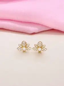KAI JEWEL Contemporary Studs Earrings