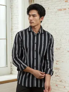 Crimsoune Club Men Classic Spread Collar Vertical Striped Cotton Slim Fit Casual Shirt