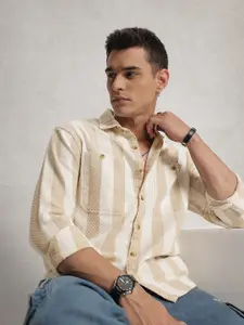 WROGN Comfort Fit Opaque Striped Textured Casual Shirt