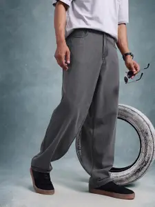 The Roadster Life Co. Men Mid-Rise Pure Cotton Skater Fit Jeans