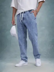 The Roadster Life Co. Men Straight Fit Jeans