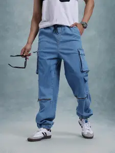 The Roadster Life Co. Men Zip Detail Parachute Fit Jeans