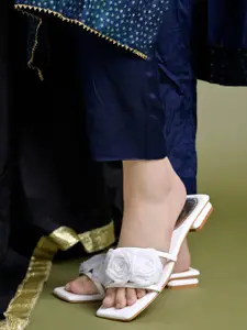 Shoetopia Women One Toe Flats with Bows