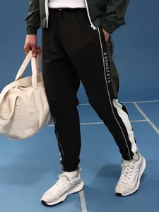 Slazenger Men Brand Logo Printed Sports Joggers
