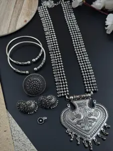 NAMAN ARTS Silver-Plated Oxidised Necklace Jewellery Set